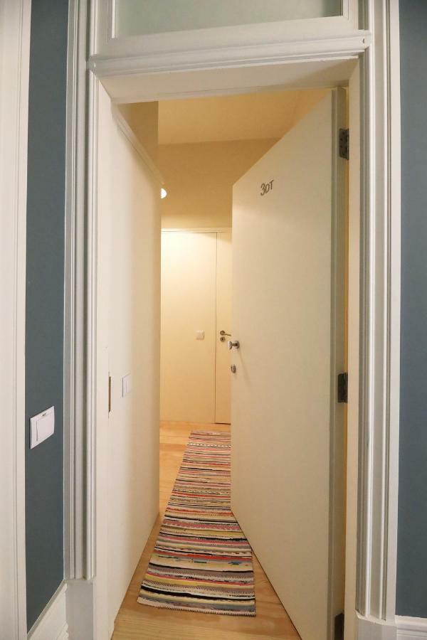 Flh Almada Cozy Apartment With View Порто Екстериор снимка