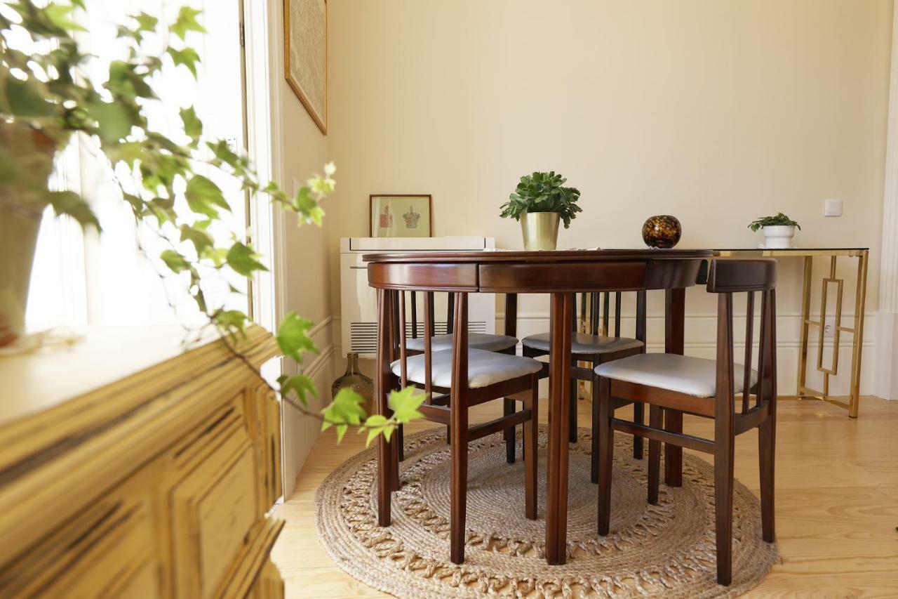 Flh Almada Cozy Apartment With View Порто Екстериор снимка